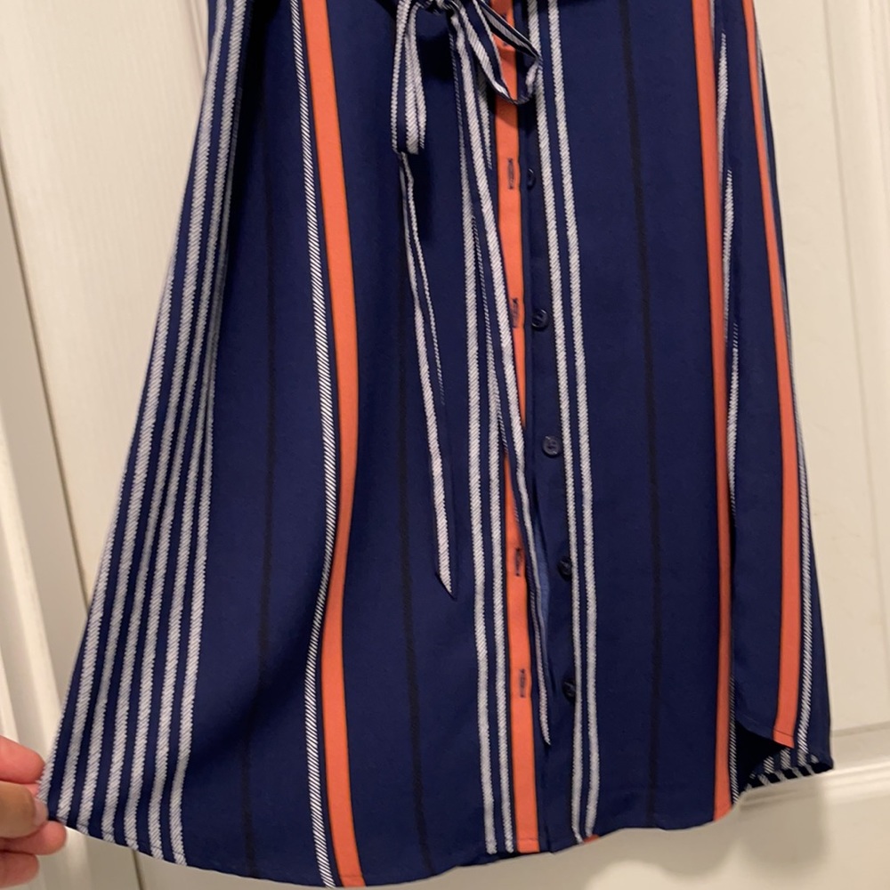 Express belted striped dress - Picture 5 of 7